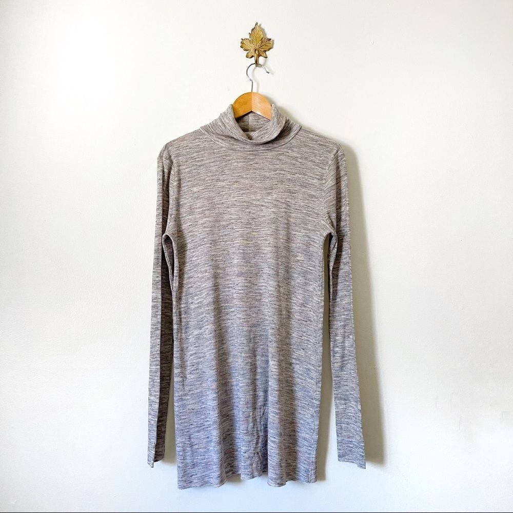 We the Free Gray space dye turtle neck Henley top